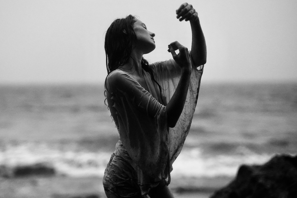 Dancer Hanna Bass dancing on the beach