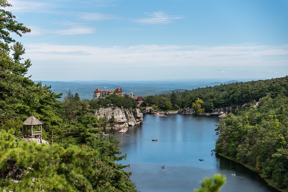 Mohonk Lake, hotel and views
