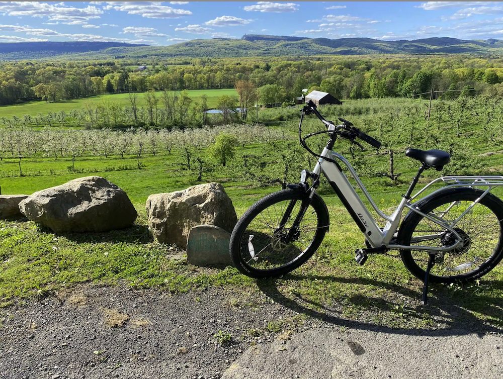 rental bike with grasslands and mountains in New Paltz NY