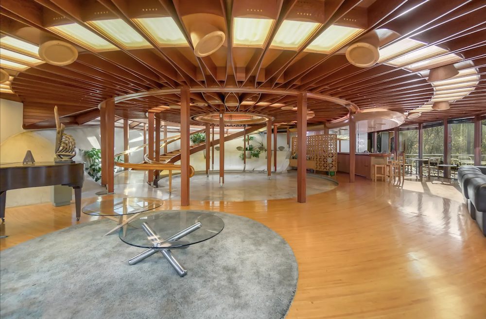 Jackie Gleason lists his Hudson Valley Alien-inspired home 2025