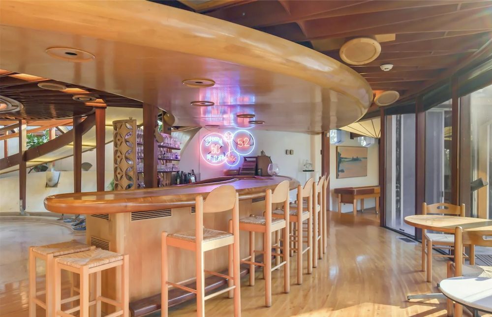 Jackie Gleason lists his Hudson Valley Alien-inspired home 2025