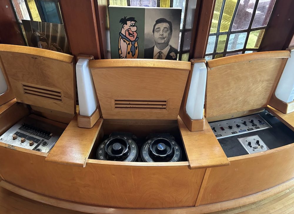 Jackie Gleason lists his Hudson Valley Alien-inspired home 2025