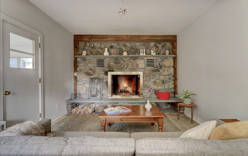 Singer Joan Osborne lists her 36-acre Catskills home 2025