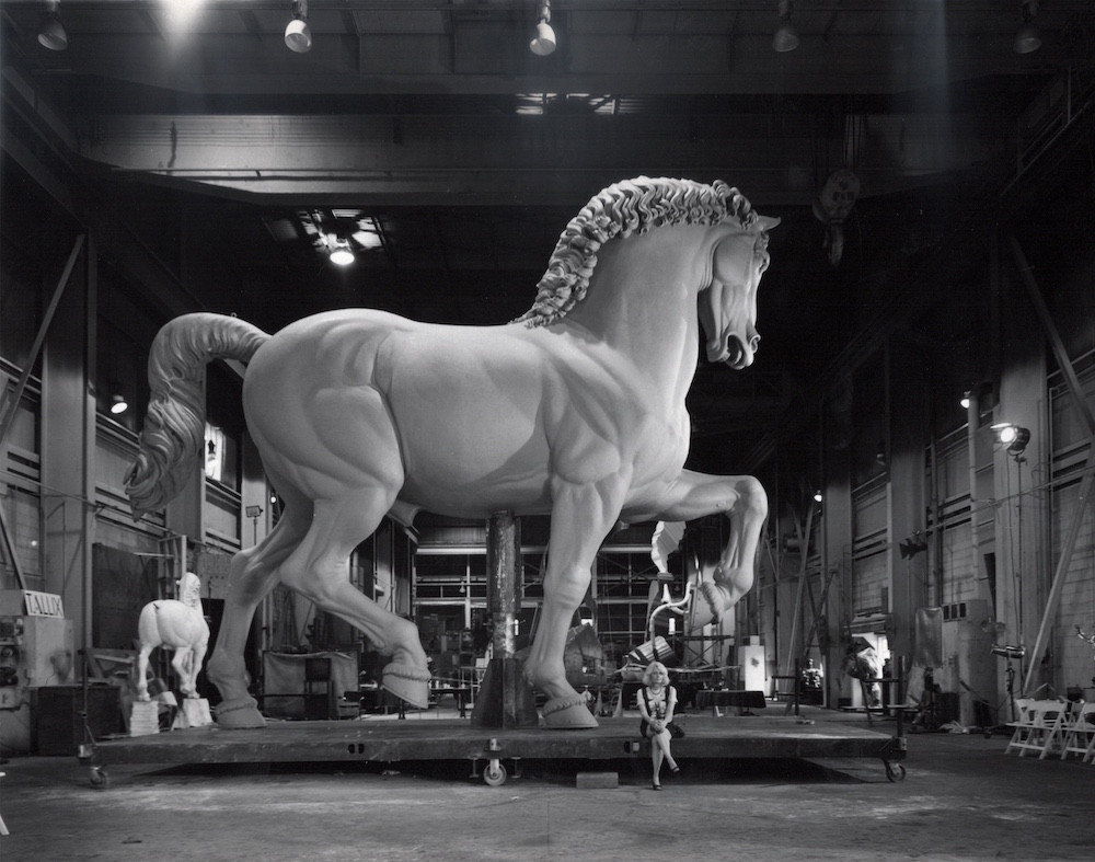 Leonardo Da Vinci Horse with Mary Anna Goetz - Photo by John Kleinhans