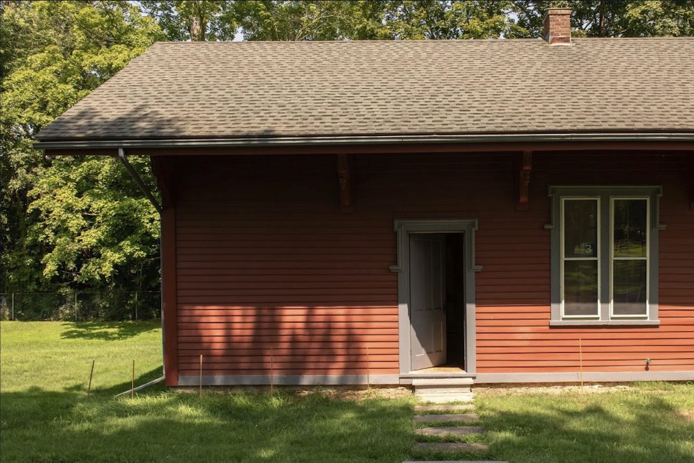 exterior station at 33 Maple Ave, Claverack-Red Mills NY