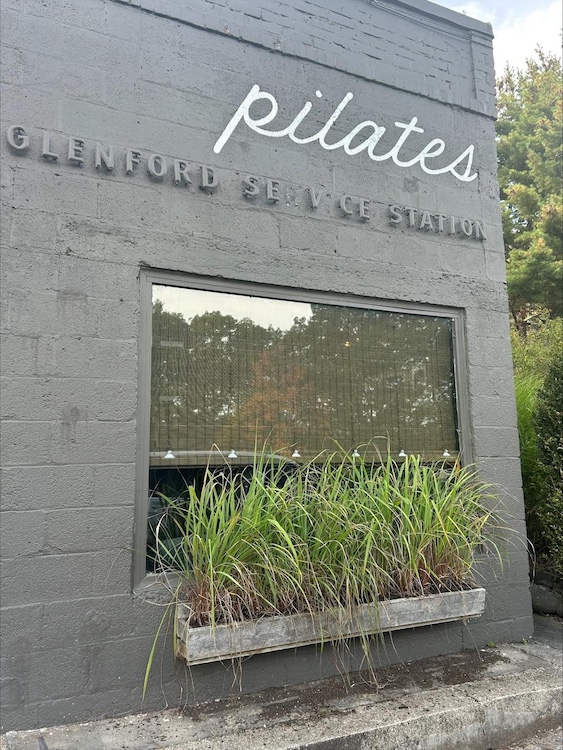 front window exterior at Woodstock Infusions + Pilates in Glenford NY