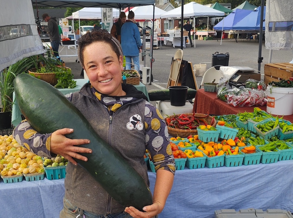 Dirtdance Farm with HUGE veggie