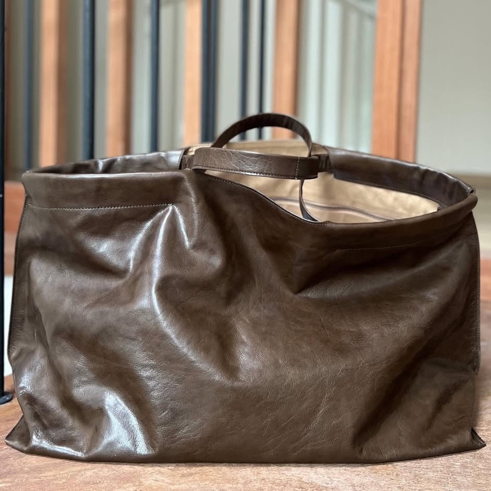 INSIDE+OUT 2025 holiday gift guide by Hudson Valley tastemakers James Scully and Tom Mendenhall of Jamestown Hudson