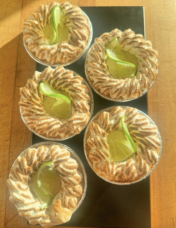 bistro-to-go homemade custom cakes and pies