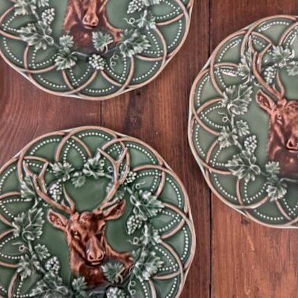 Deer plates: gift guide 2025