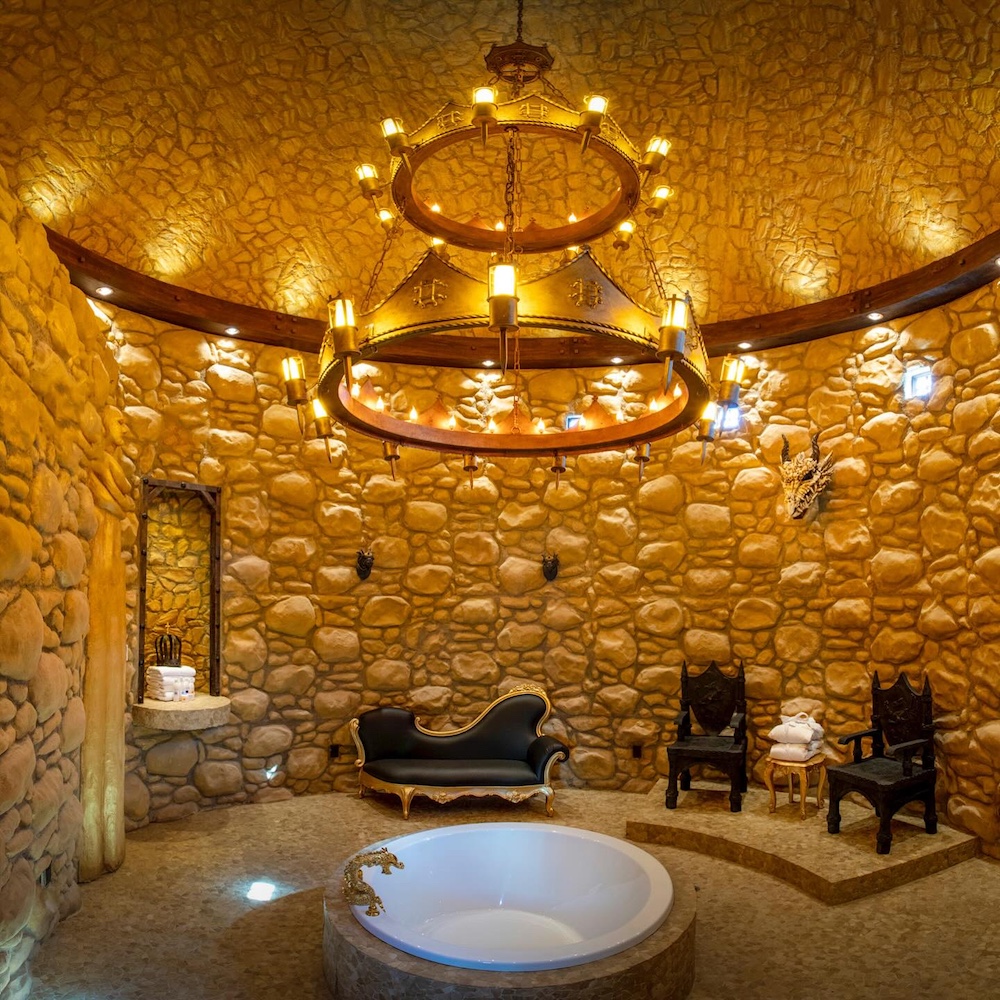 bath at The Roxbury Experience in Roxbury NY