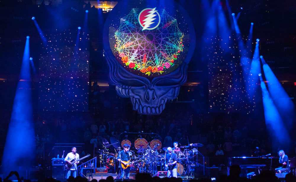 Dead & Co stage visuals and design Mike Dubois