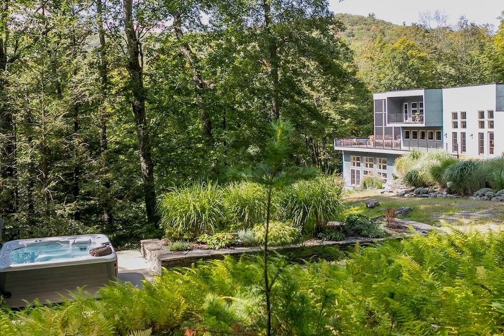 Meads Mountain Road Woodstock NY Luxury Listing