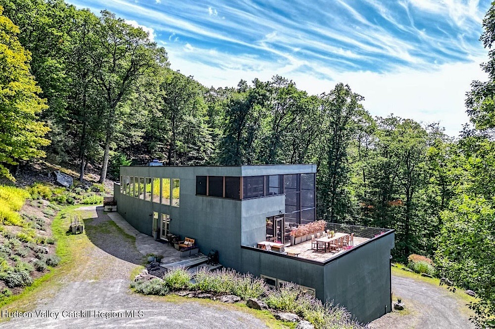 On the market: 306 Meads Mountain Road Woodstock NY Luxury Listing