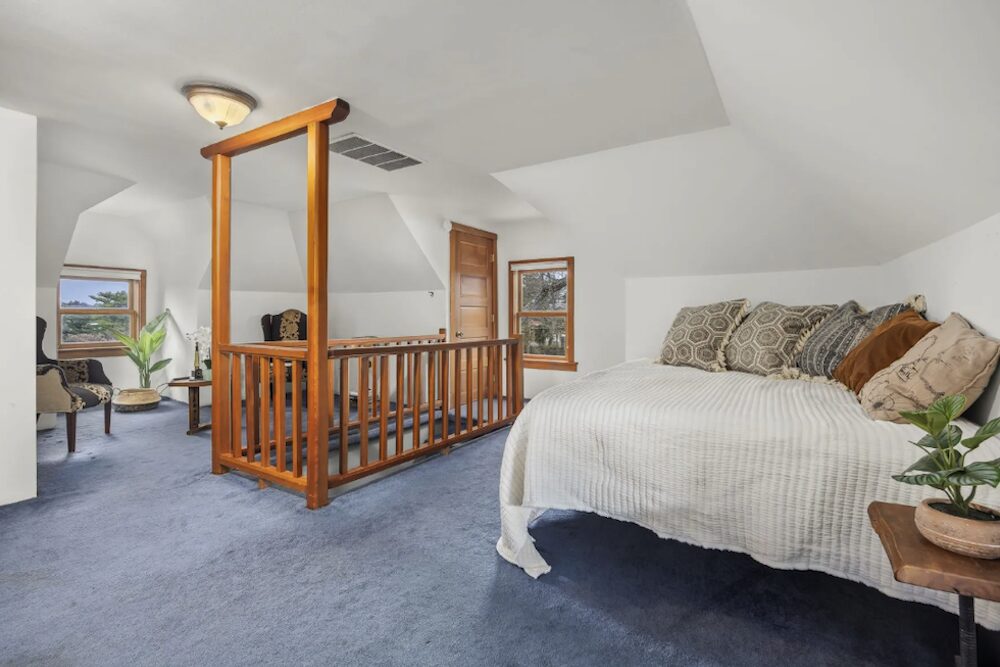 attic lounge space and bed at 4174 Route 9W, Saugerties NY