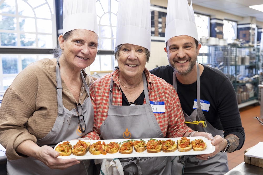 students at the CIA Foodie Class