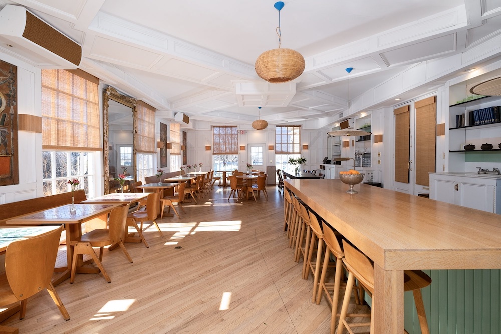 dining space at 10 Old Route 9, Staatsburg NY with Atelier WM