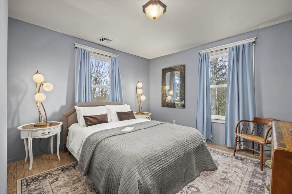 bedroom at 4174 Route 9W, Saugerties NY