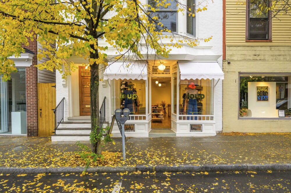 curb store front in autumn at 508 Warren Street, Hudson NY with Four Seasons Sotheby’s International