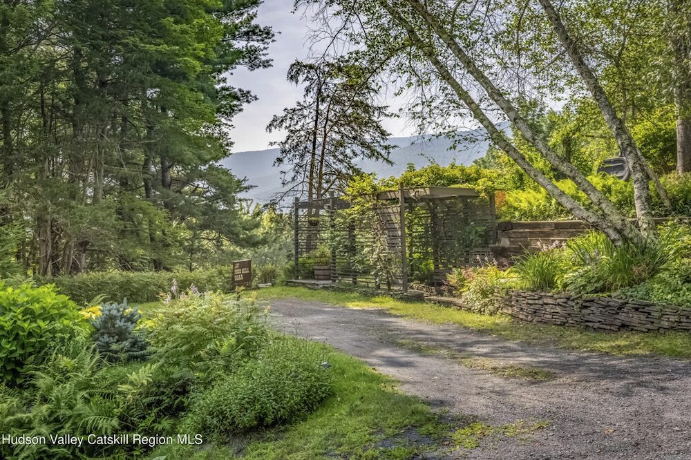 parking at 166 Todd Hill Road, West Kill NY