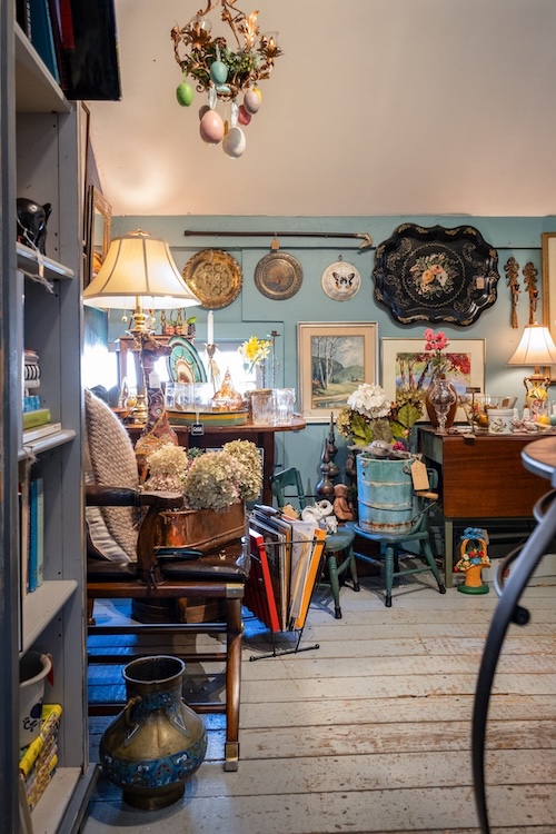 Antique shop for sale 3301 Franklin Avenue, Millbrook, NY