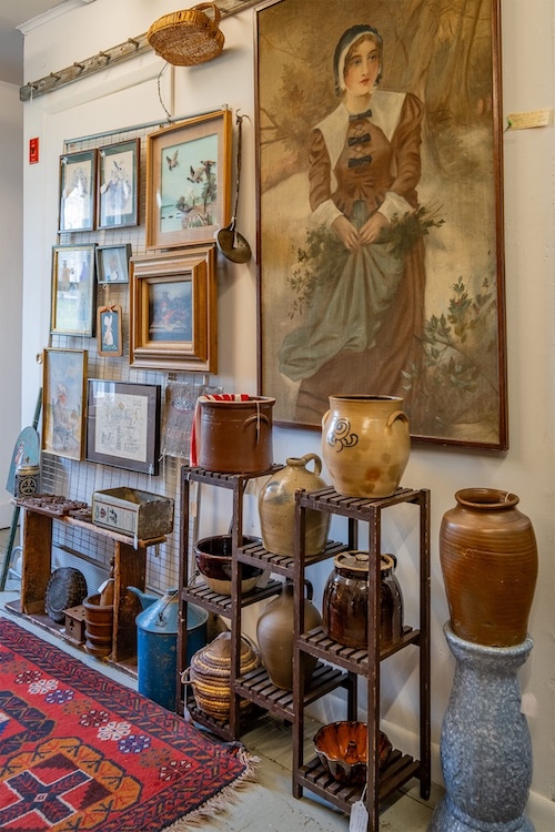 Antique shop for sale 3301 Franklin Avenue, Millbrook, NY