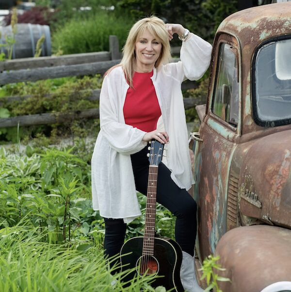 Carrie Zazz Band performs at the 25th Anniversary of the Hudson Valley Wine Food Fest