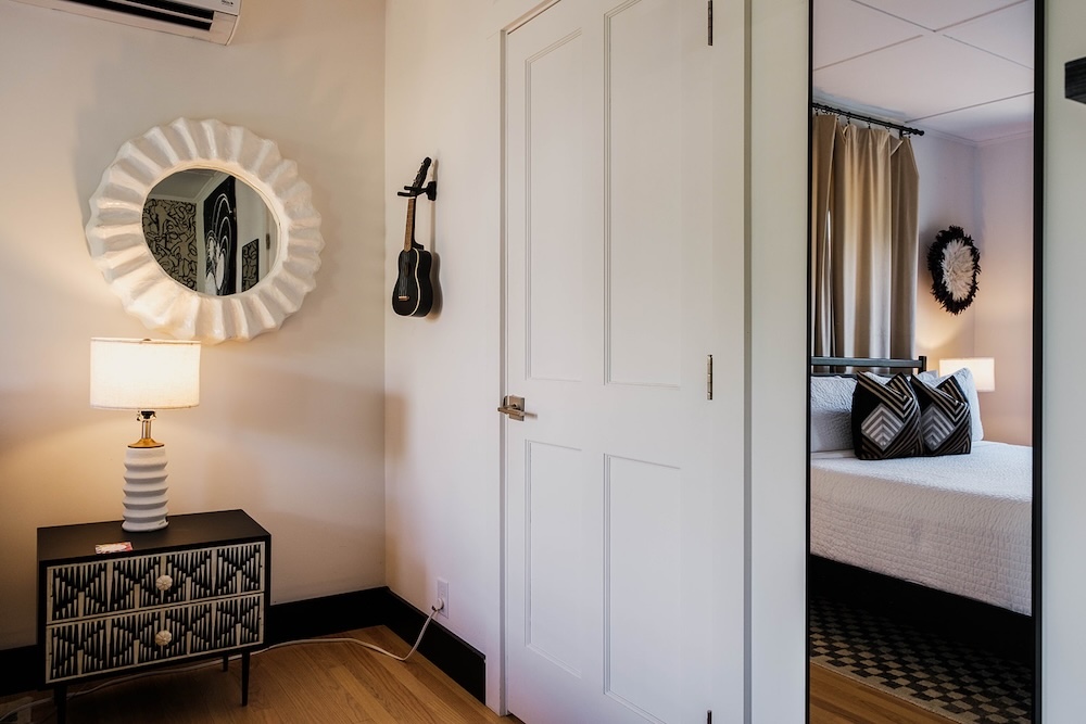 Bedroom at Twin Gables hotel in Woodstock NY