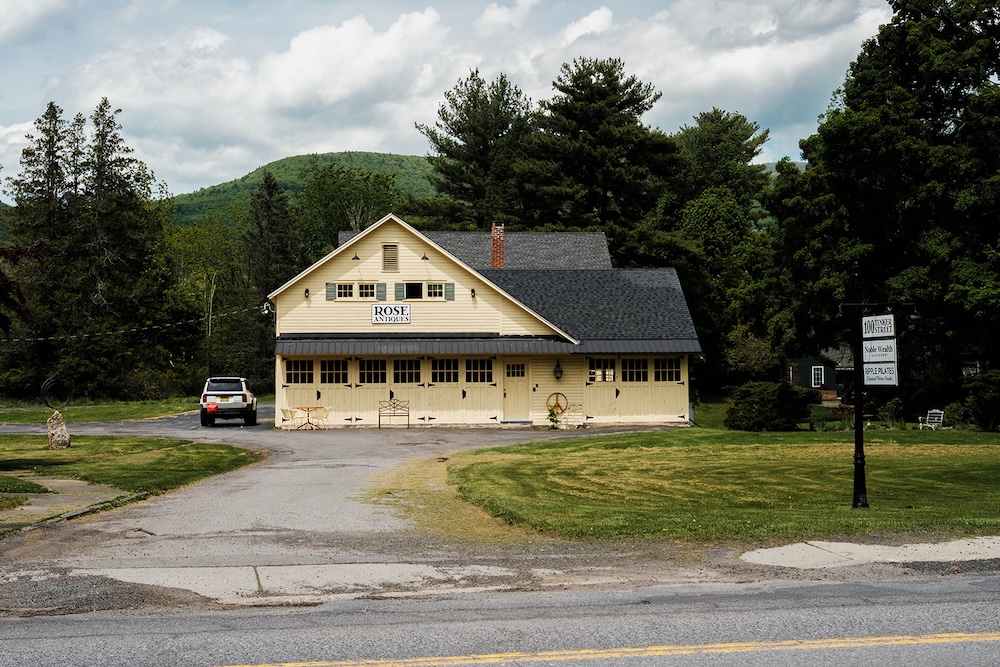 48 hours in woodstock NY | Rose Antiques Inside+Out Upstate NY