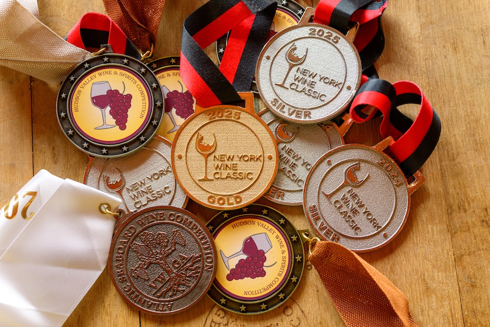 Awards for all the winning wines at Quartz Rock Winery & Vineyard in Marlboro, NY.