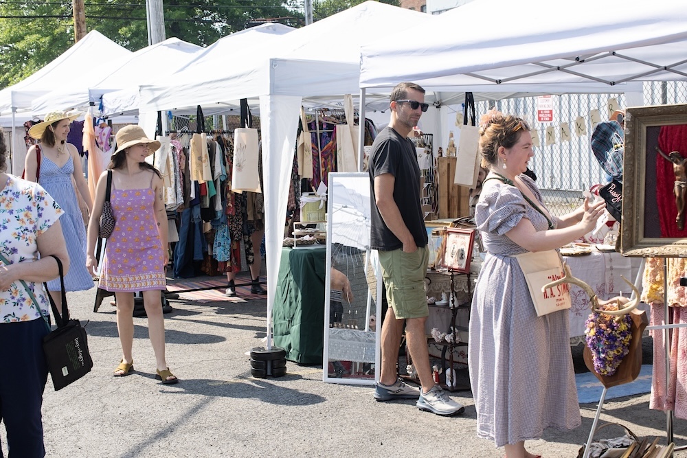 Red Owl Flea Market in Kingston NY