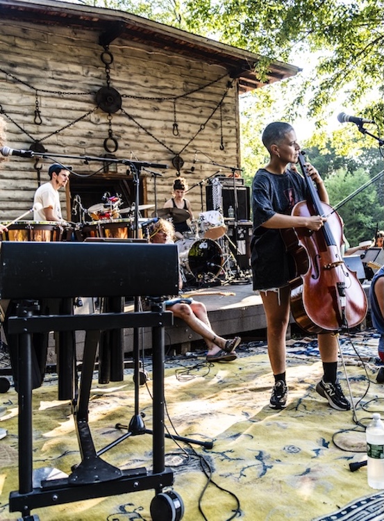 Live music concerts at Opus 40