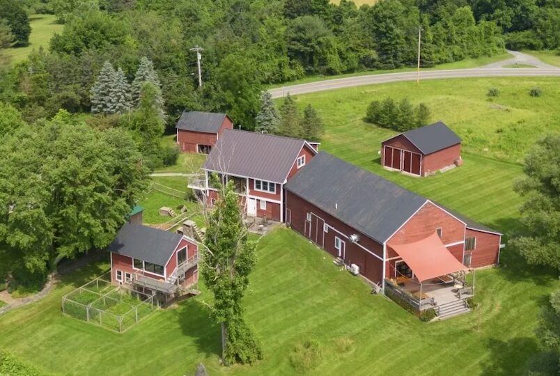 Ten Barn Farm in Ghent NY