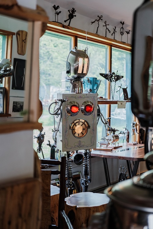 Robots, aliens and classic hotrods at Fabulous Furniture in Boiceville NY.