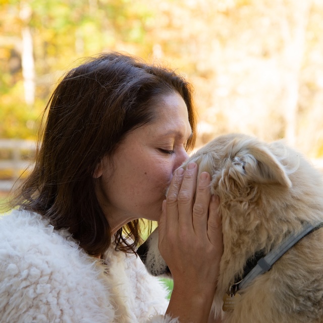 Lisa Bonk of Grateful Pups Training