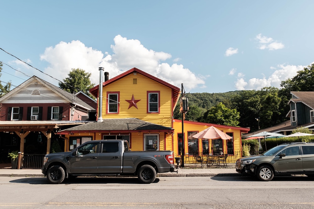 Brio's Pizzeria Main Street Phoenicia NY