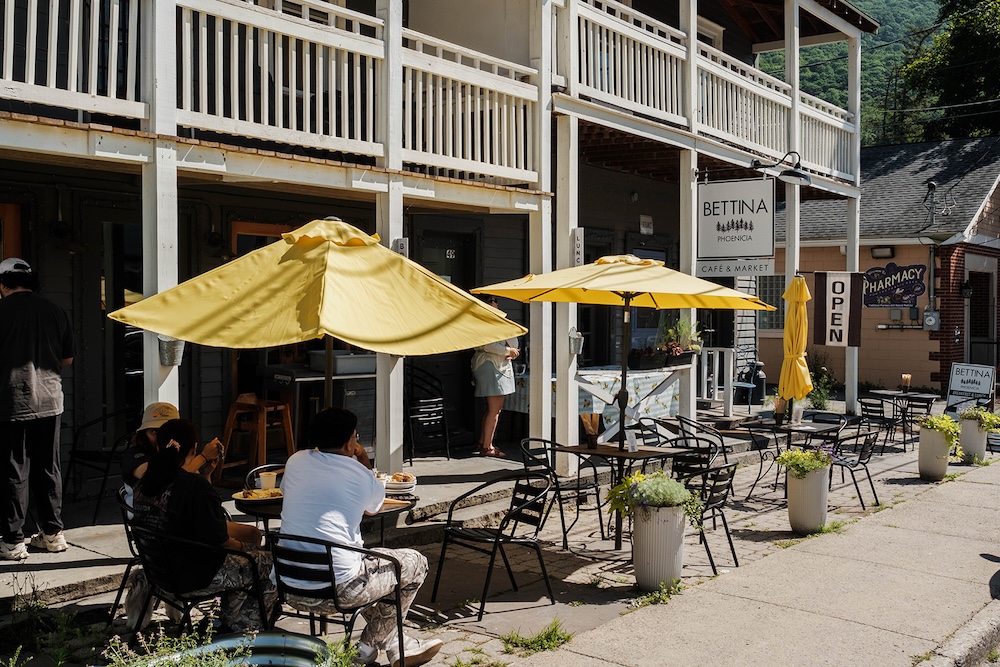 Outdoor Cafe Bettina Cafe & Market in Phoenicia NY